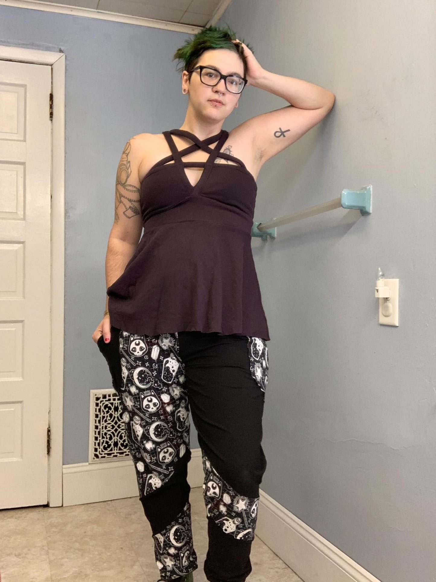 Adult Size - The Universal Joggers - Unisex Stretch Pants with color block options PDF Digital Sewing Patterns