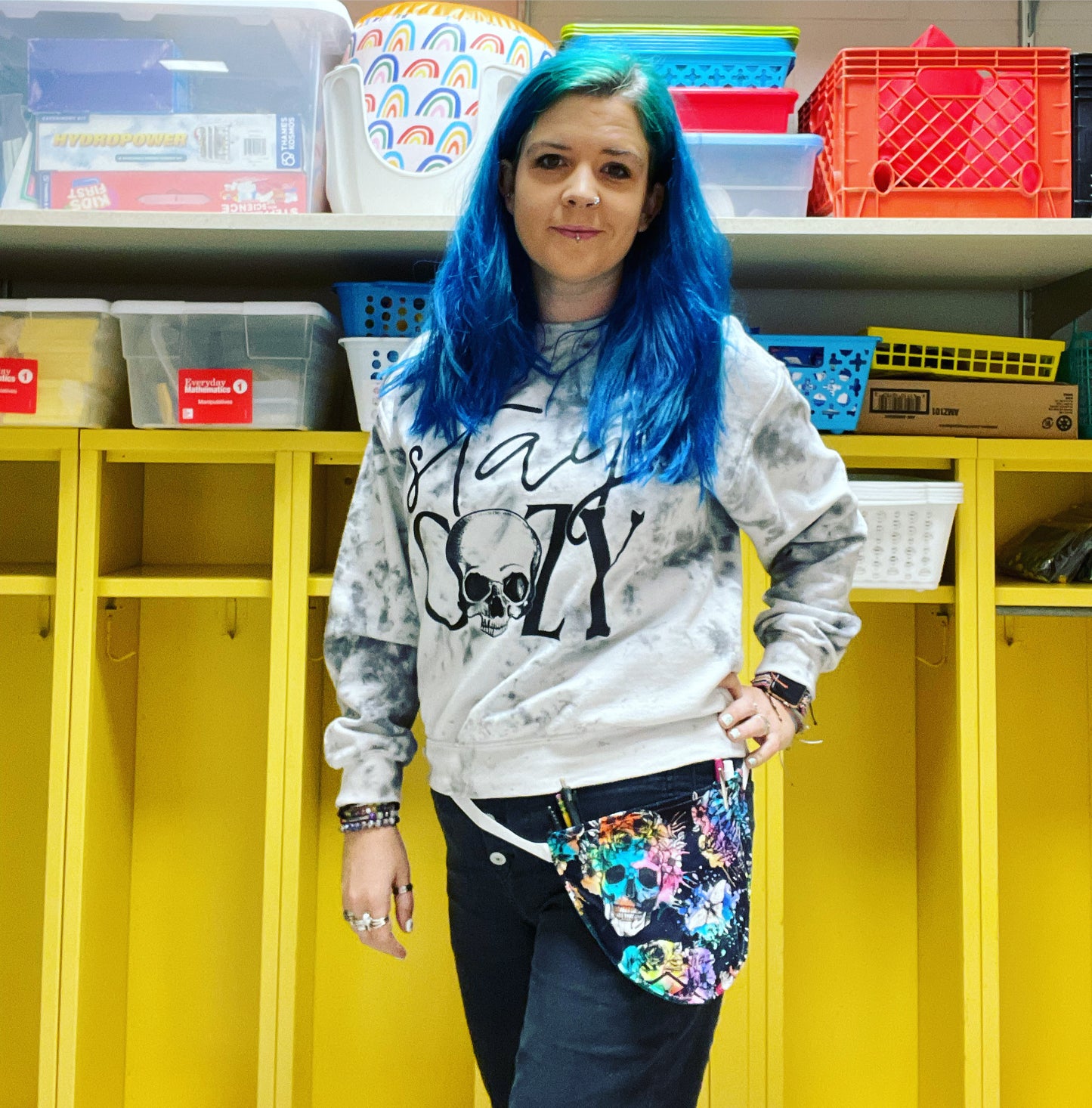 Teacher's Pet - Digital PDF Sewing Pattern for a pouch style apron or easy access fanny pack