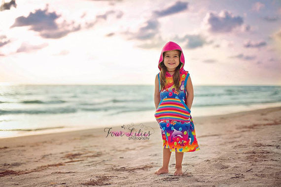 The Hideaway Hoodie Dress Sewing Pattern (PDF) – RockerByeDestash